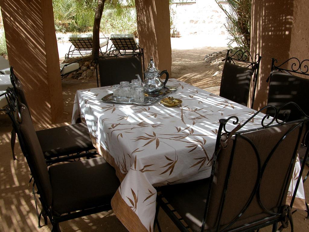 Le Drom'Blanc Bed & Breakfast M'Hamid Exterior photo