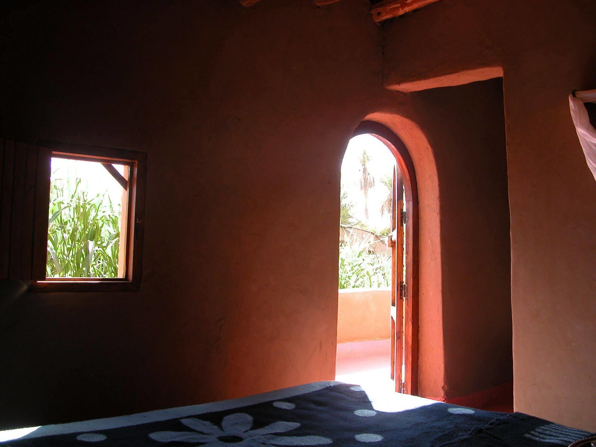 Le Drom'Blanc Bed & Breakfast M'Hamid Exterior photo